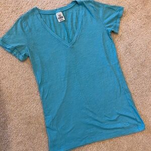 PINK Victoria's Secret V-Neck Short Sleeve Tee